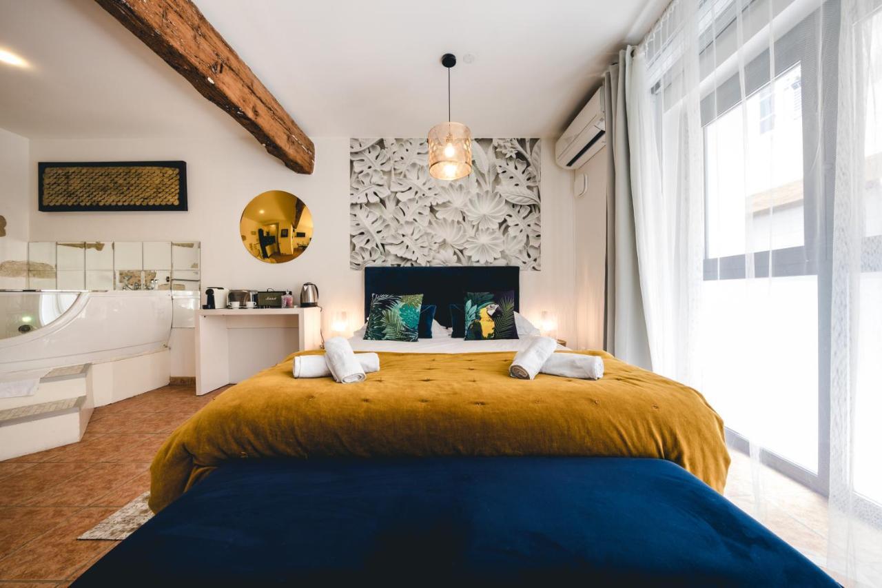 Les Precieuses Suites & Spa I Авиньон Екстериор снимка