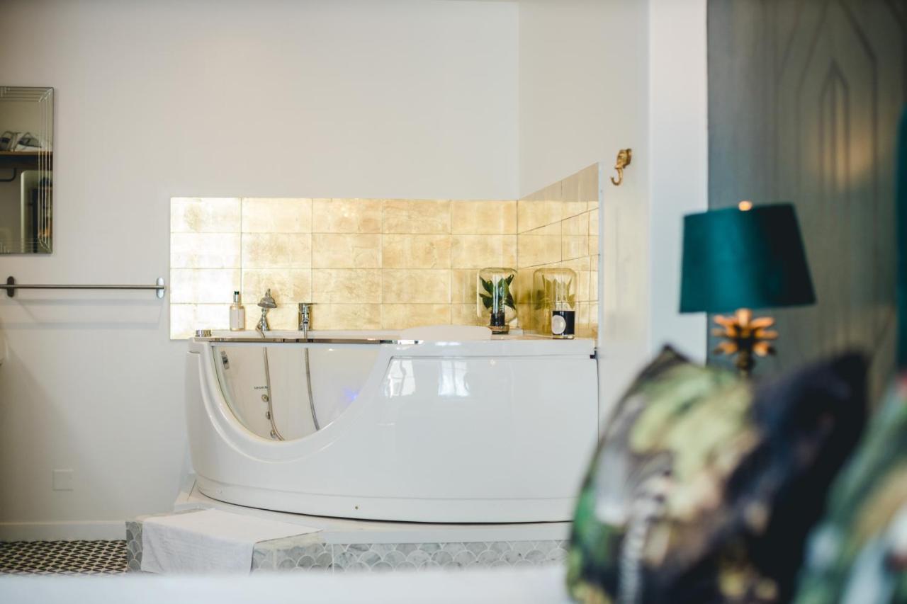 Les Precieuses Suites & Spa I Авиньон Екстериор снимка
